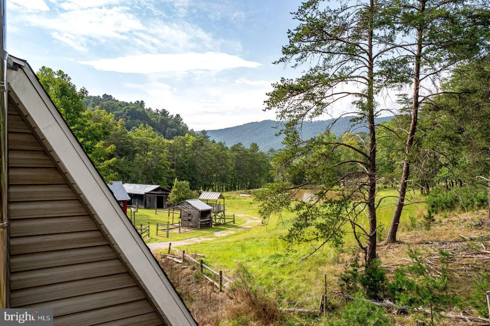801 MOYERS LANE Mathias, WV 26812