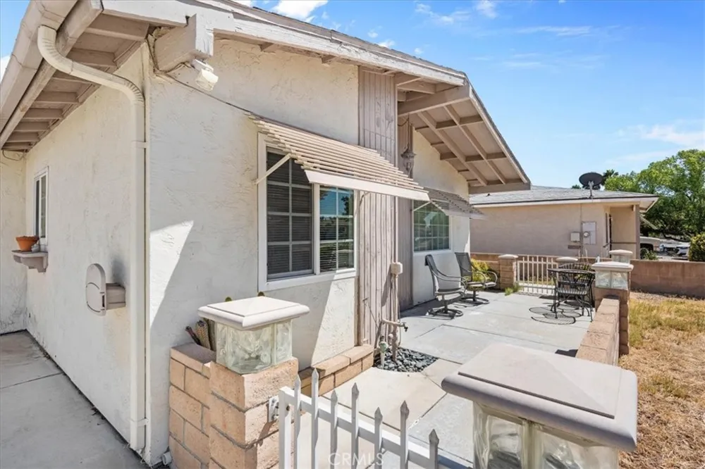 556 San Marino Hemet, CA 92545