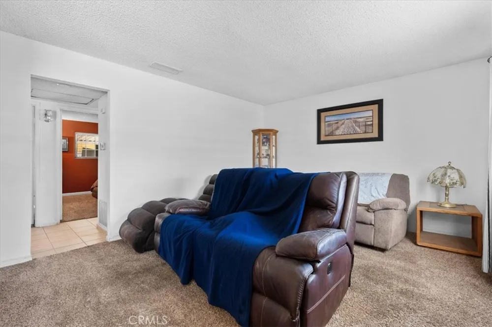 556 San Marino Hemet, CA 92545