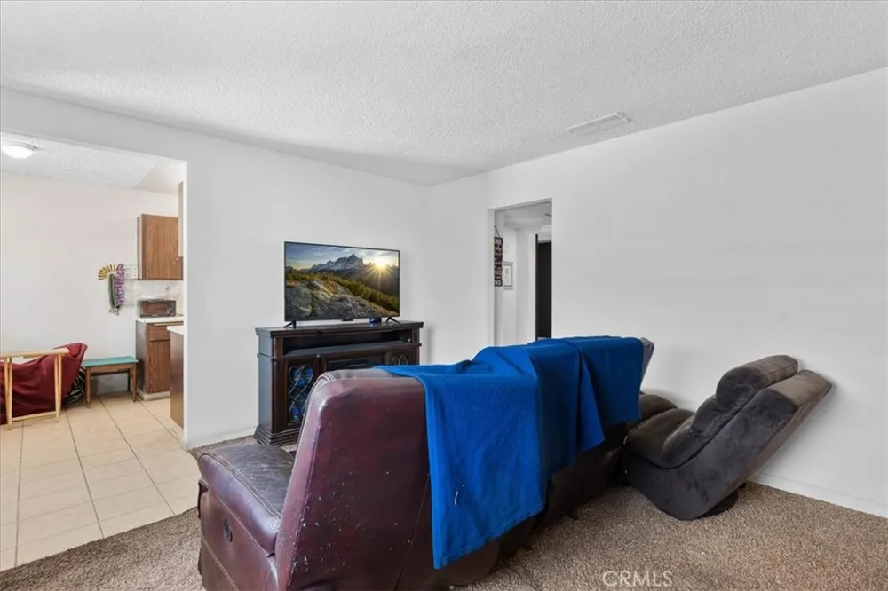556 San Marino Hemet, CA 92545