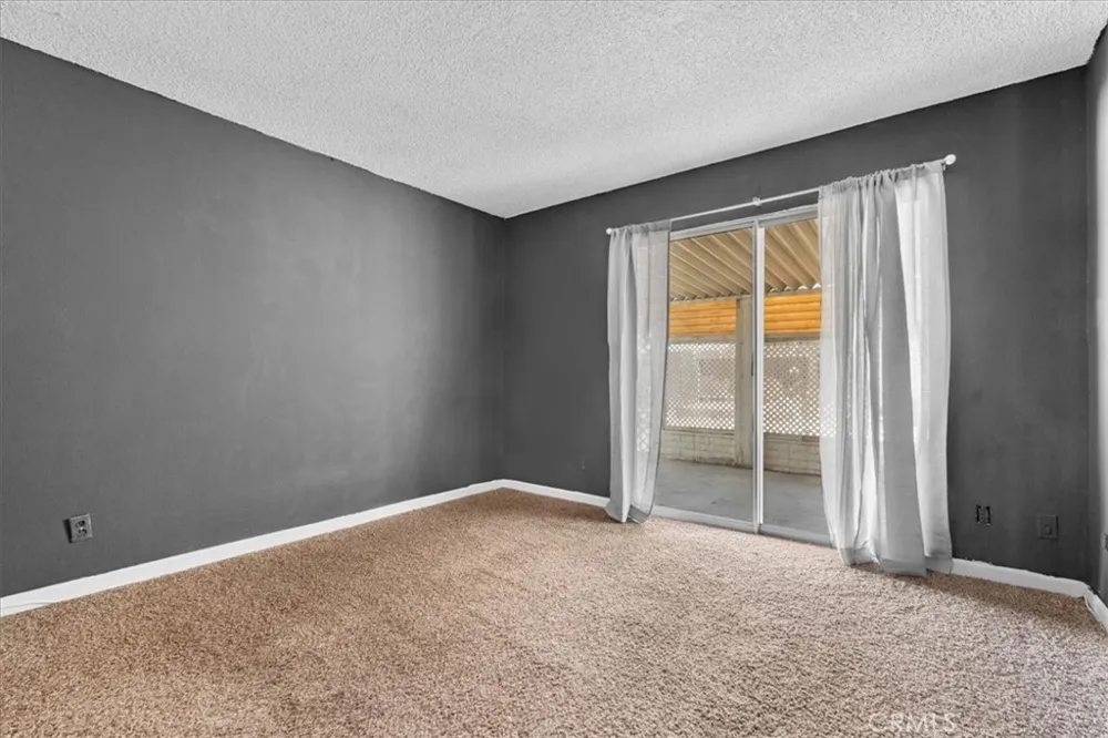 556 San Marino Hemet, CA 92545