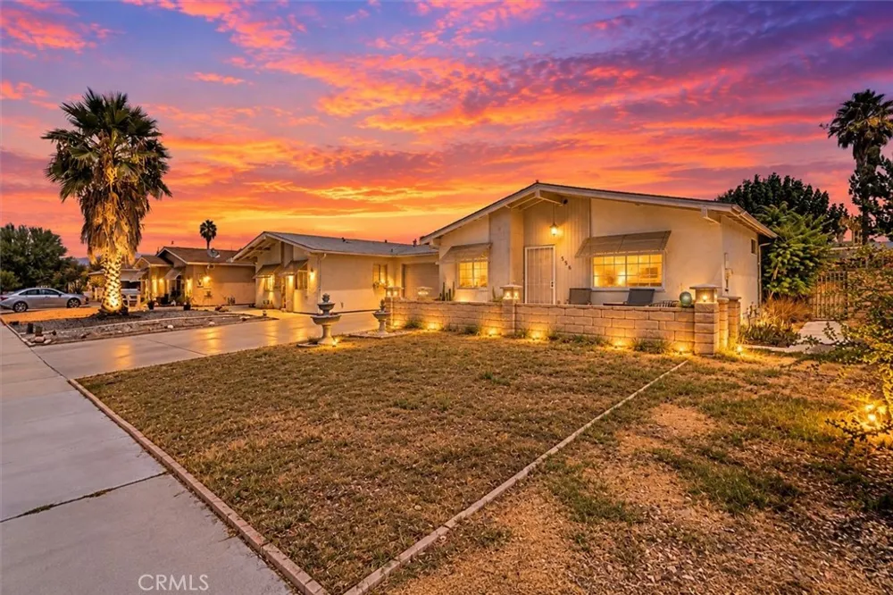 556 San Marino Hemet, CA 92545