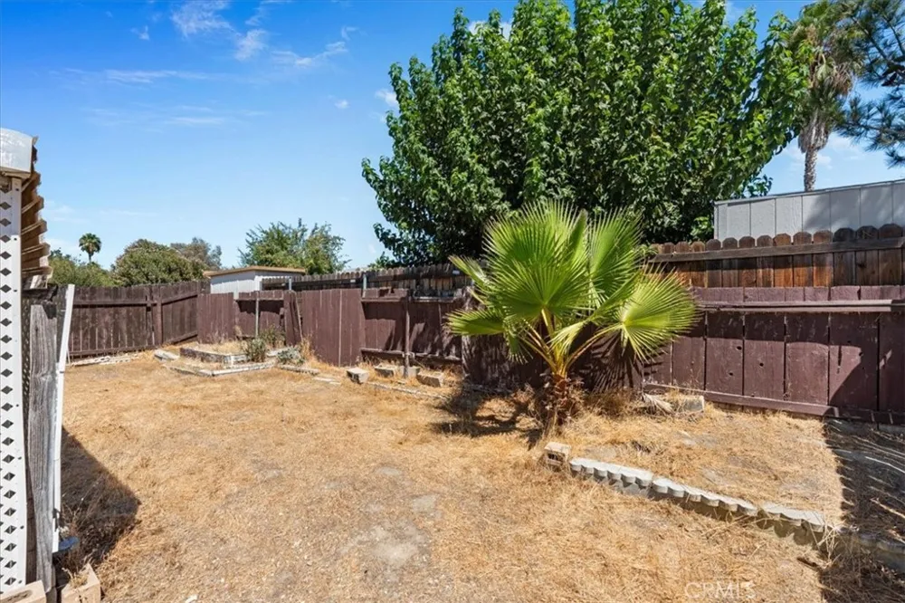 556 San Marino Hemet, CA 92545