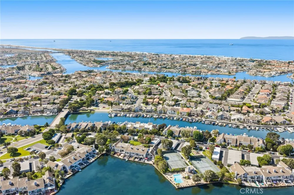 3546 Windspun Huntington Beach, CA 92649