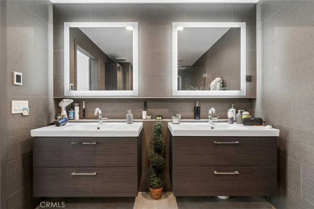 3546 Windspun Huntington Beach, CA 92649