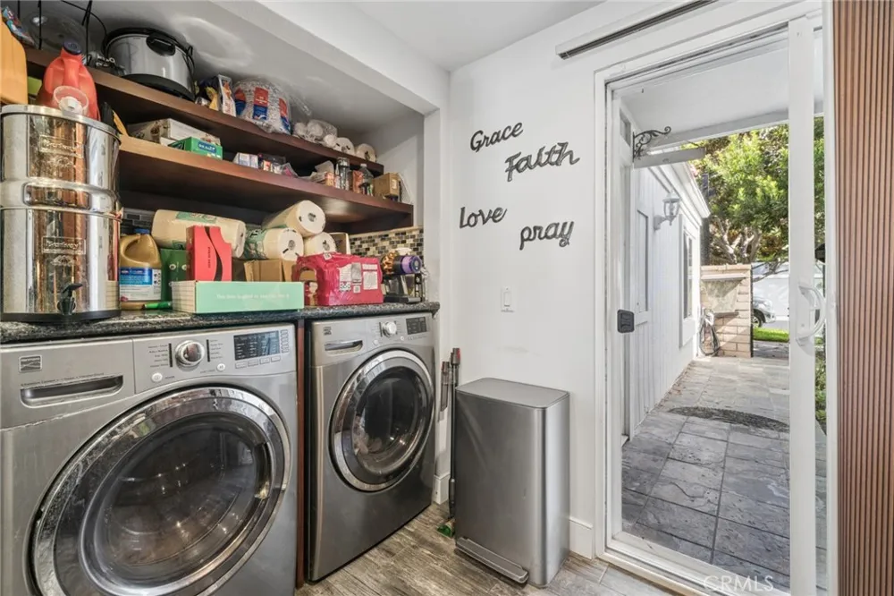 3546 Windspun Huntington Beach, CA 92649