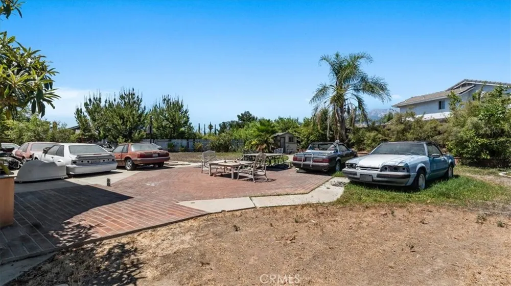 7510 Lily Court Fontana, CA 92336