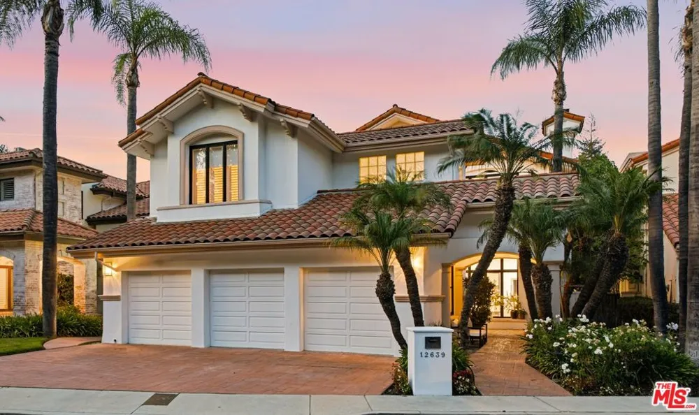 12639 Promontory Road Los Angeles, CA 90049
