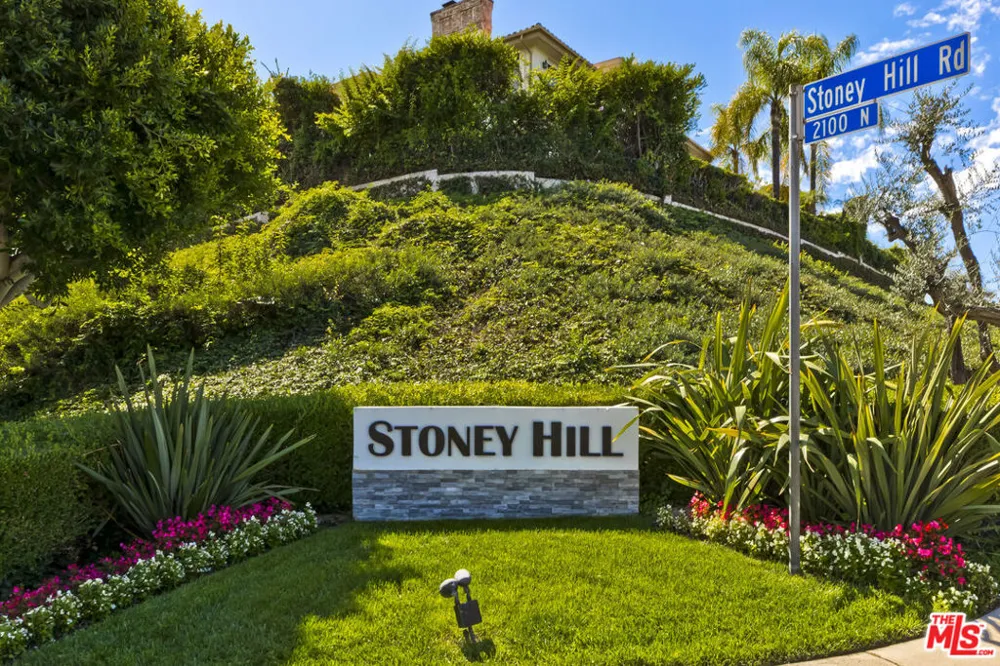 12639 Promontory Road Los Angeles, CA 90049