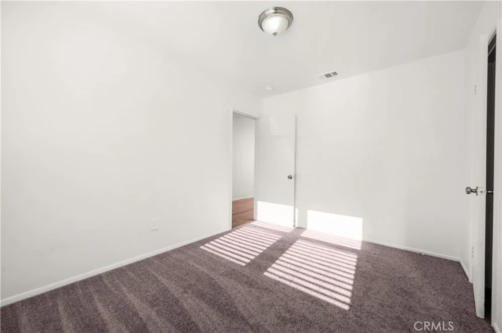 7557 Toyon Avenue Fontana, CA 92336