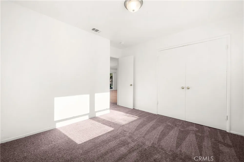 7557 Toyon Avenue Fontana, CA 92336