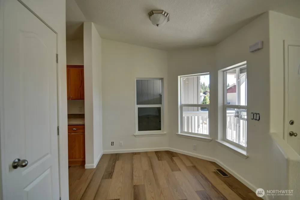 5323 W Eagle Lane SW Olympia, WA 98512