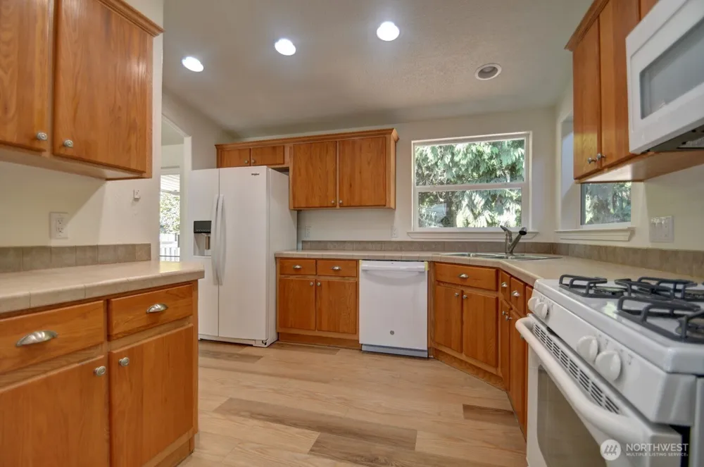 5323 W Eagle Lane SW Olympia, WA 98512