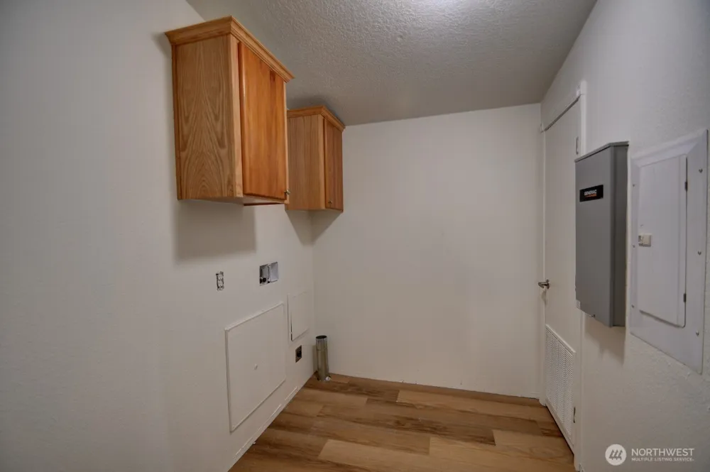 5323 W Eagle Lane SW Olympia, WA 98512