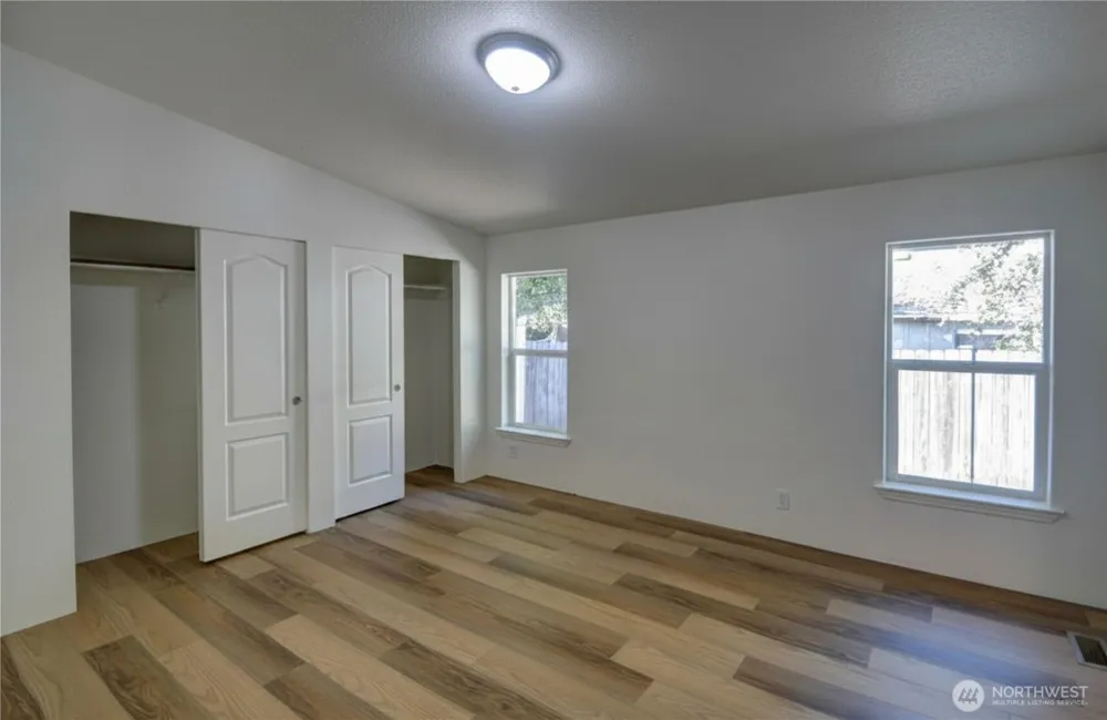 5323 W Eagle Lane SW Olympia, WA 98512