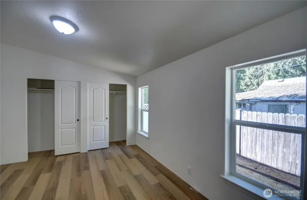 5323 W Eagle Lane SW Olympia, WA 98512