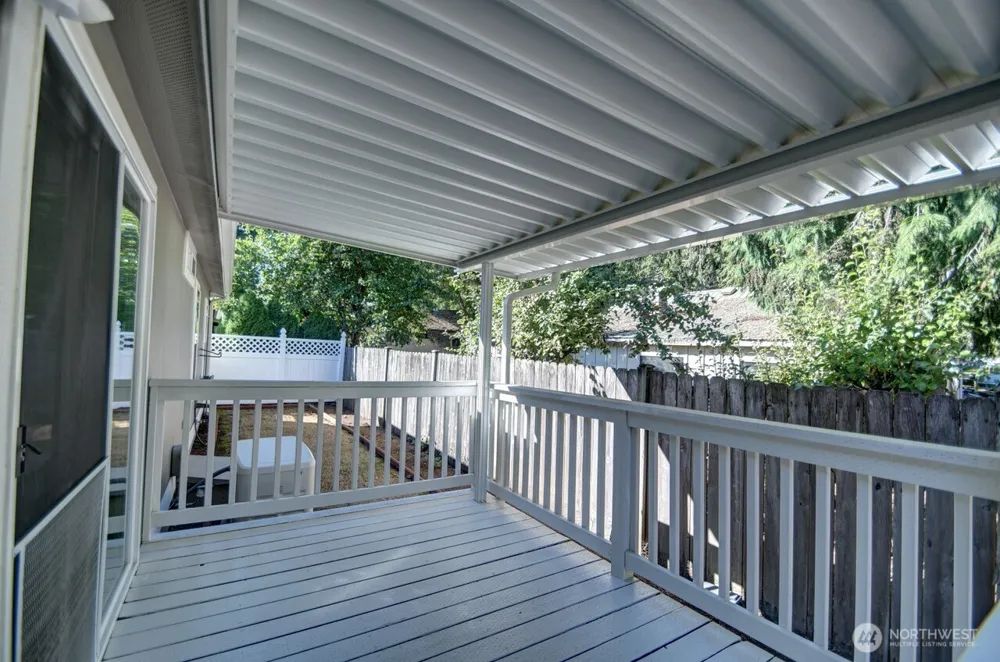 5323 W Eagle Lane SW Olympia, WA 98512