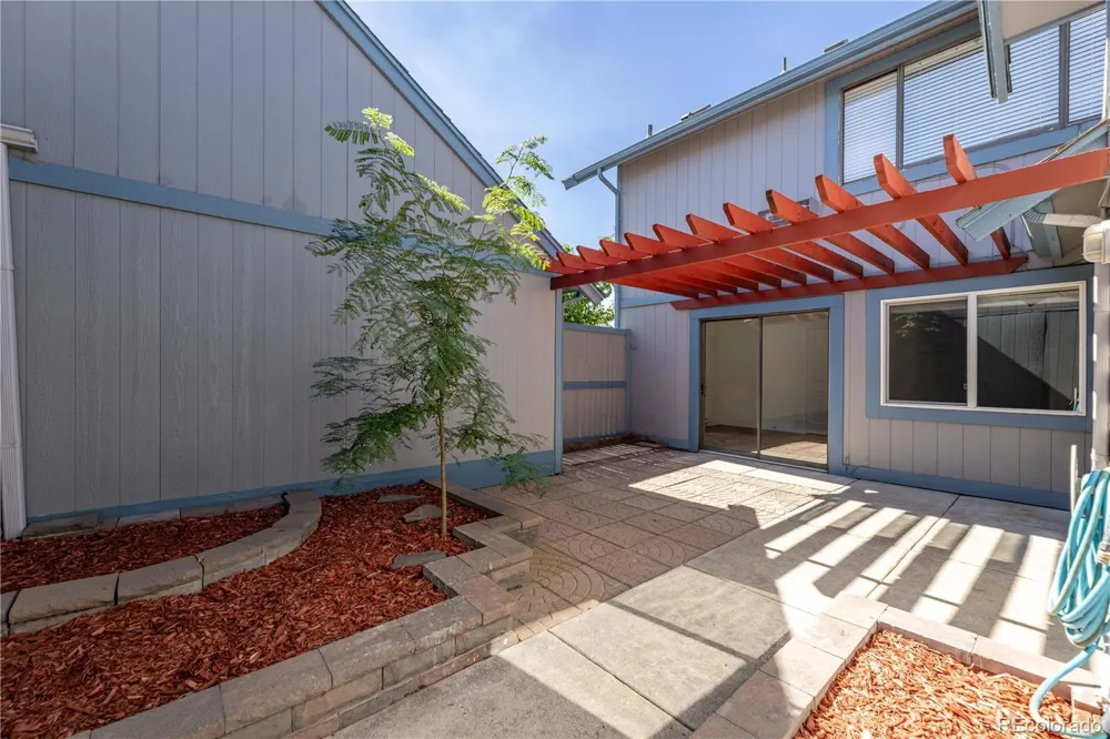 2522 S Worchester Court #E Aurora, CO 80014