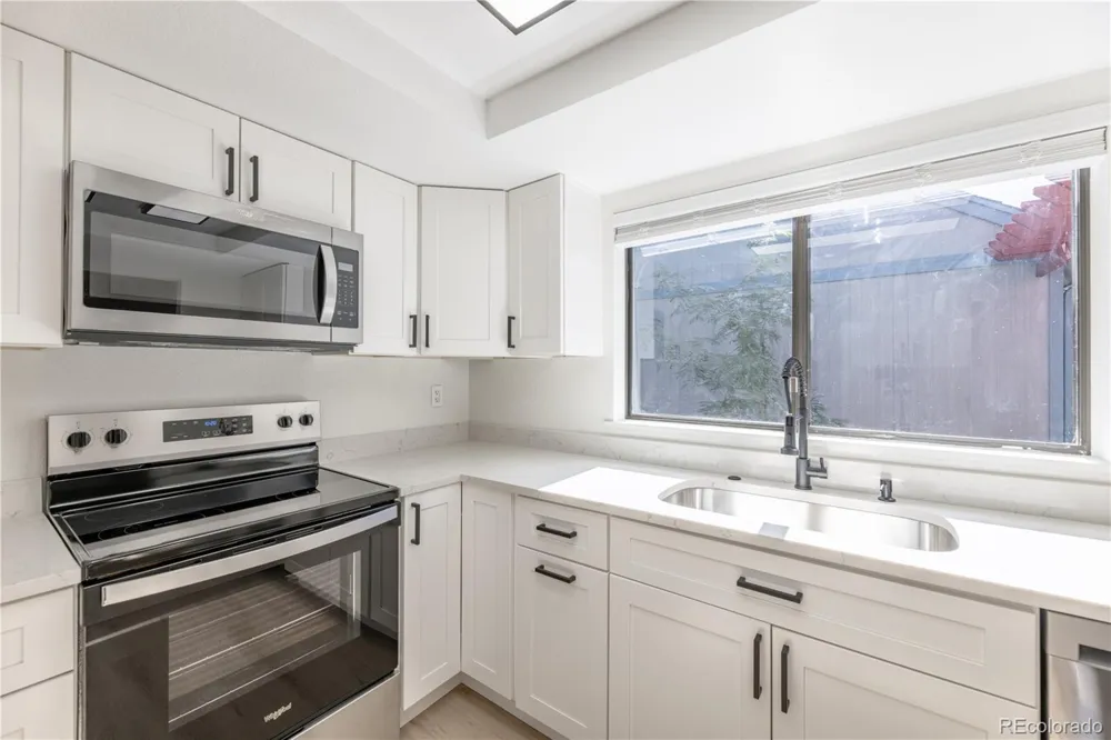 2522 S Worchester Court #E Aurora, CO 80014