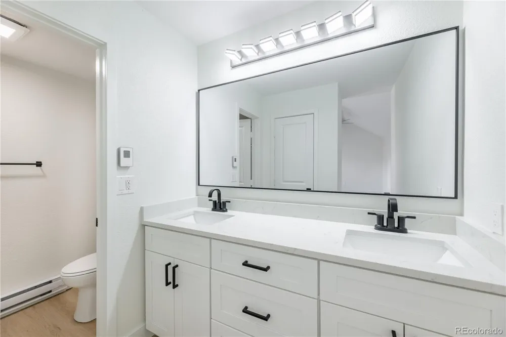2522 S Worchester Court #E Aurora, CO 80014