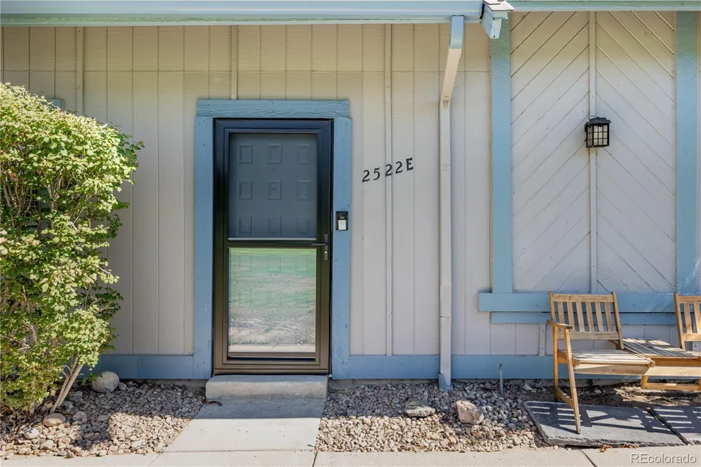 2522 S Worchester Court #E Aurora, CO 80014