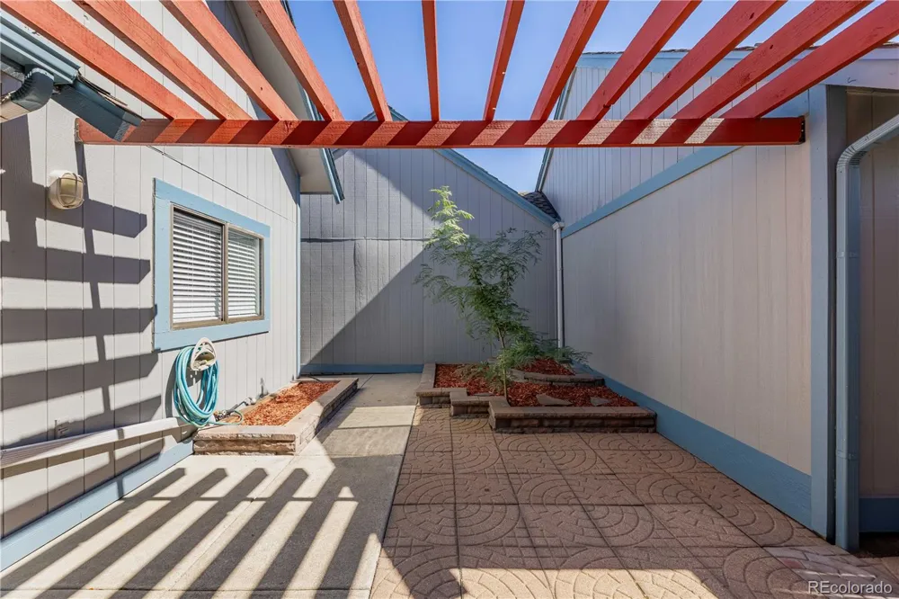 2522 S Worchester Court #E Aurora, CO 80014