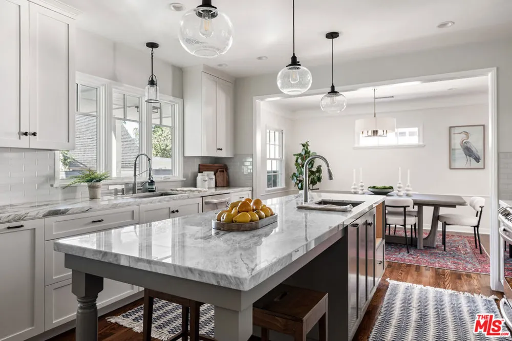 2344 Paloma Street Pasadena, CA 91104