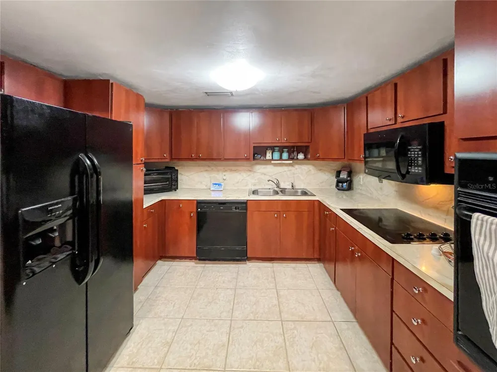 2310 NW 97TH STREET Miami, FL 33147
