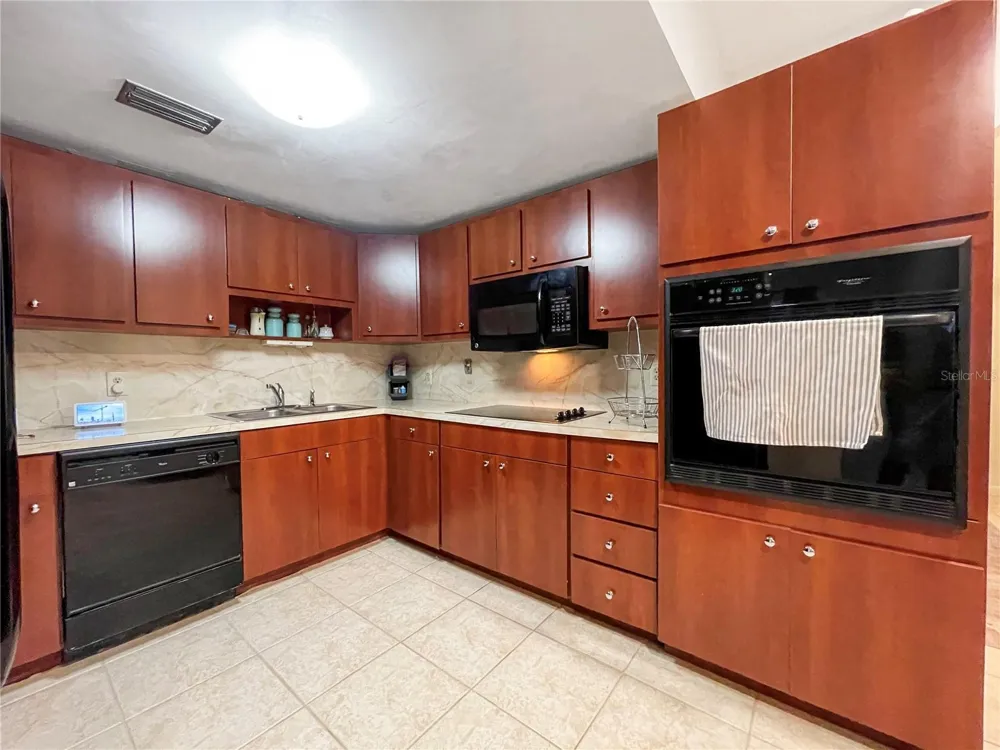 2310 NW 97TH STREET Miami, FL 33147