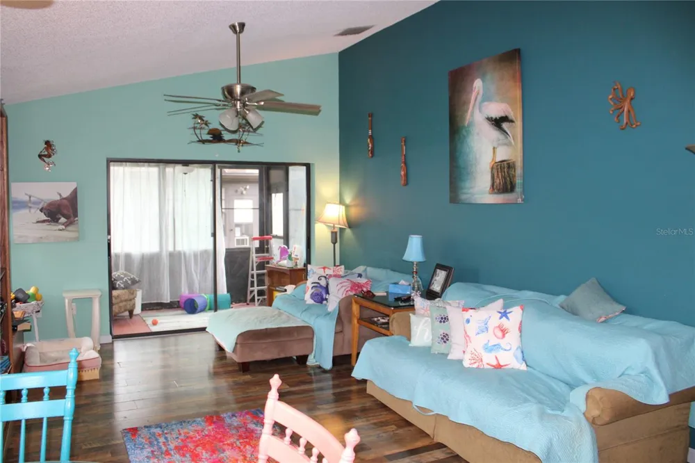 1671 HAMILTON COURT #2102 Dunedin, FL 34698