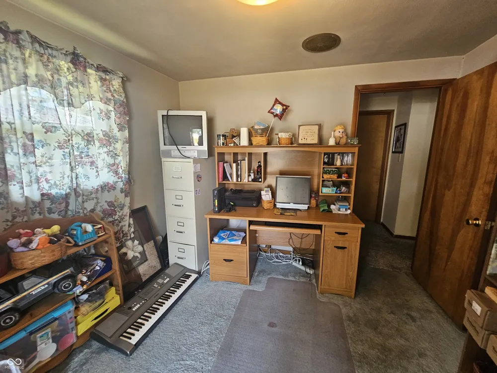 2320 E 10th Street Anderson, IN 46012