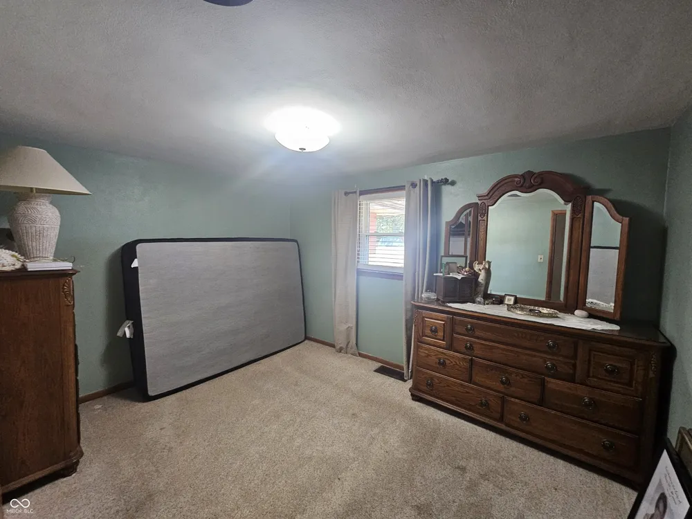 2320 E 10th Street Anderson, IN 46012