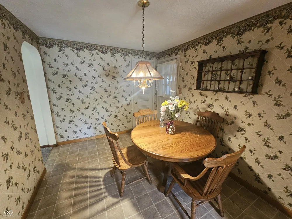 2320 E 10th Street Anderson, IN 46012