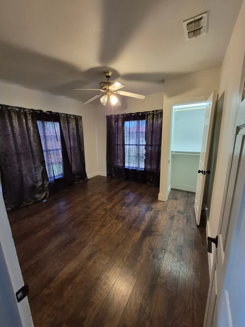 406 Broad Street Nocona, TX 76255