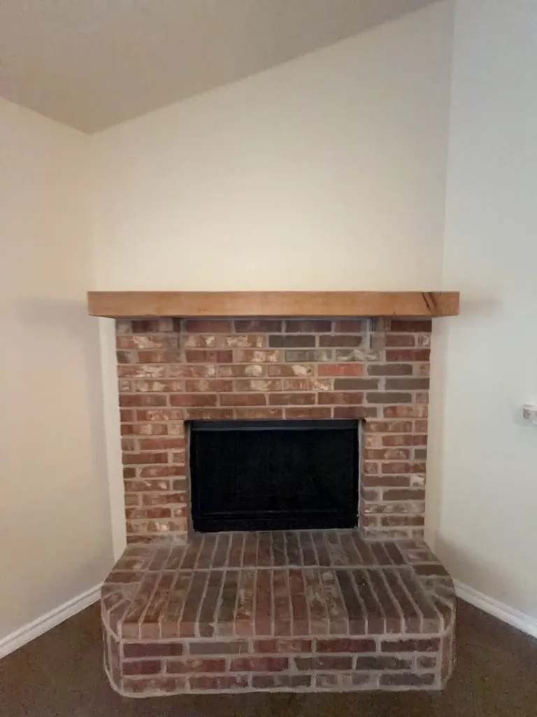 7306 Mistletoe Trail Granbury, TX 76048