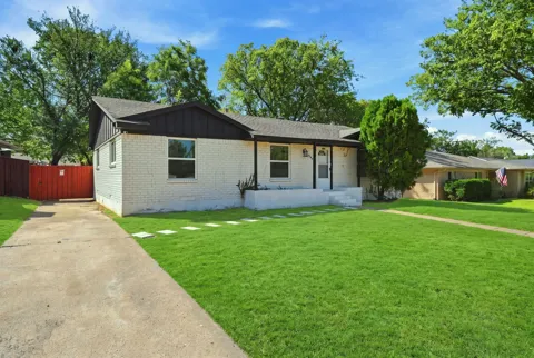 13640 Purple Sage Road