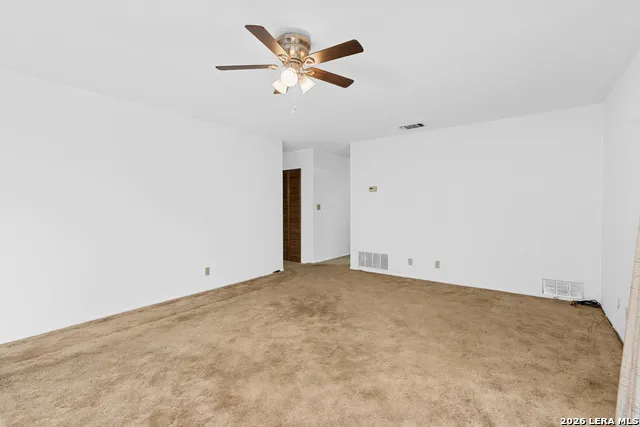 8254 ZODIAC DR Universal City, TX 78148