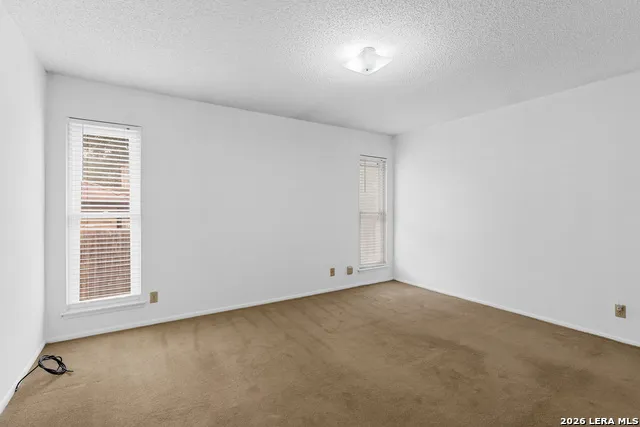 8254 ZODIAC DR Universal City, TX 78148