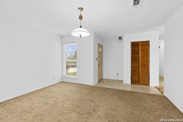 8254 ZODIAC DR Universal City, TX 78148