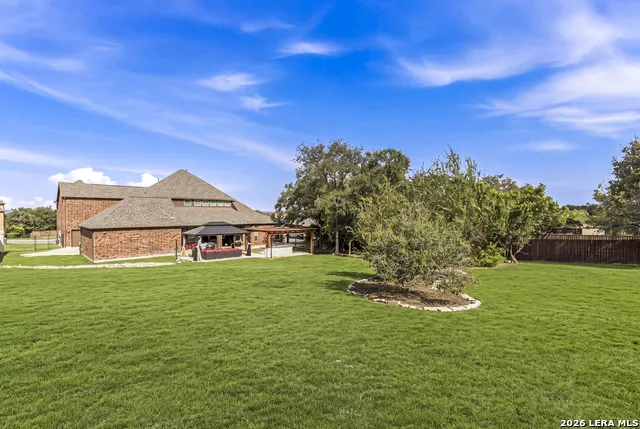 531 LILLY BLF Castroville, TX 78009