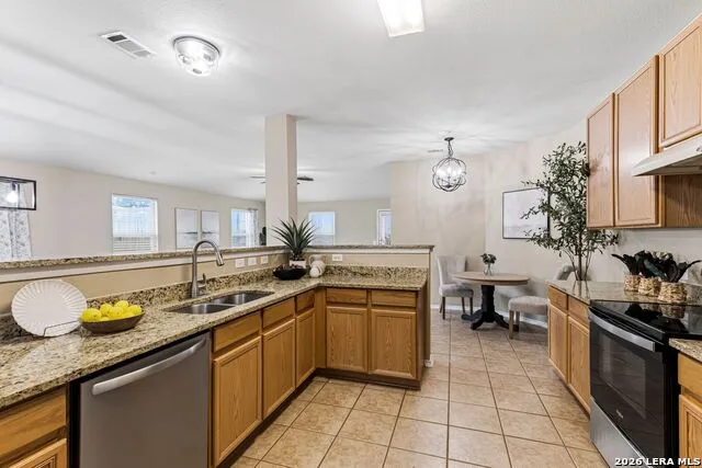 6108 Black Butte Schertz, TX 78108