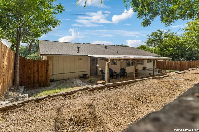 13017 Welcome Dr Live Oak, TX 78233