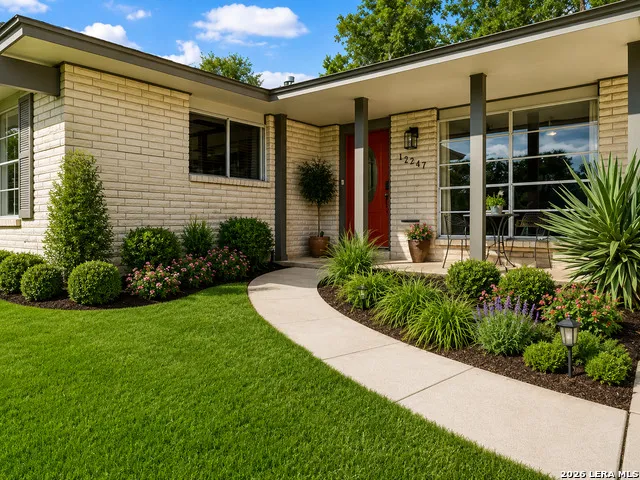 13017 Welcome Dr Live Oak, TX 78233