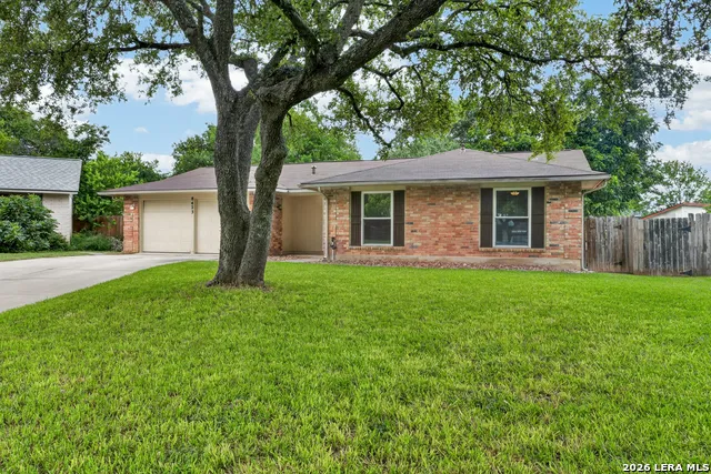 8423 Cactus Crk San Antonio, TX 78251