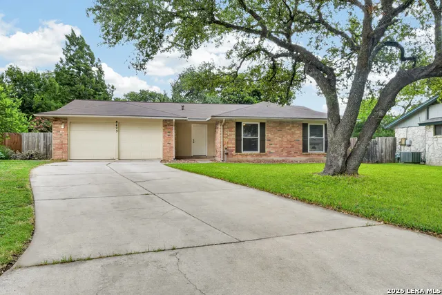 8423 Cactus Crk San Antonio, TX 78251