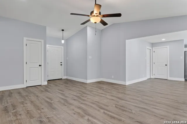 8423 Cactus Crk San Antonio, TX 78251