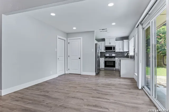 8423 Cactus Crk San Antonio, TX 78251