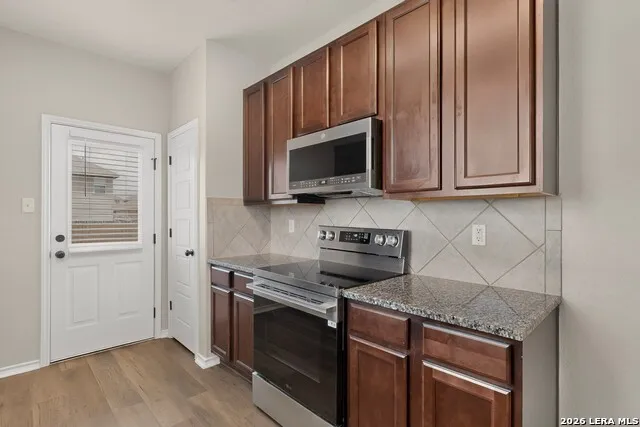 10423 Green Prairie San Antonio, TX 78223