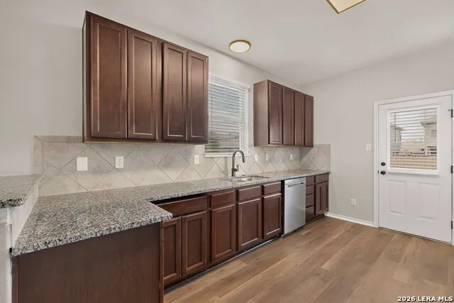 10423 Green Prairie San Antonio, TX 78223