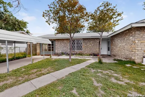 5215 Village Row